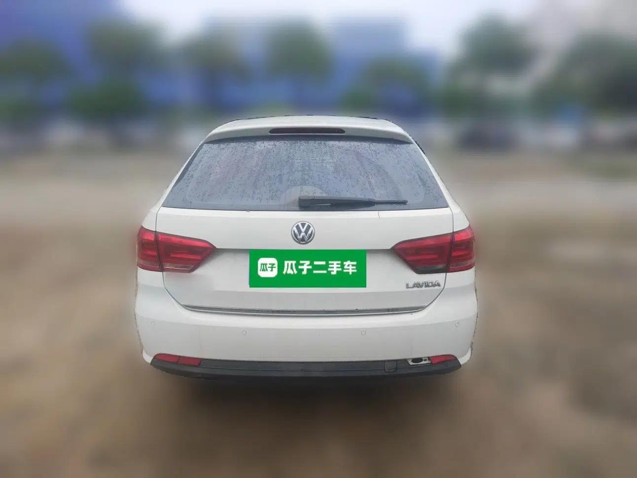 Volkswagen Gran Lavida 2013 1.6L Automatic Comfort Model — миниатюра 5