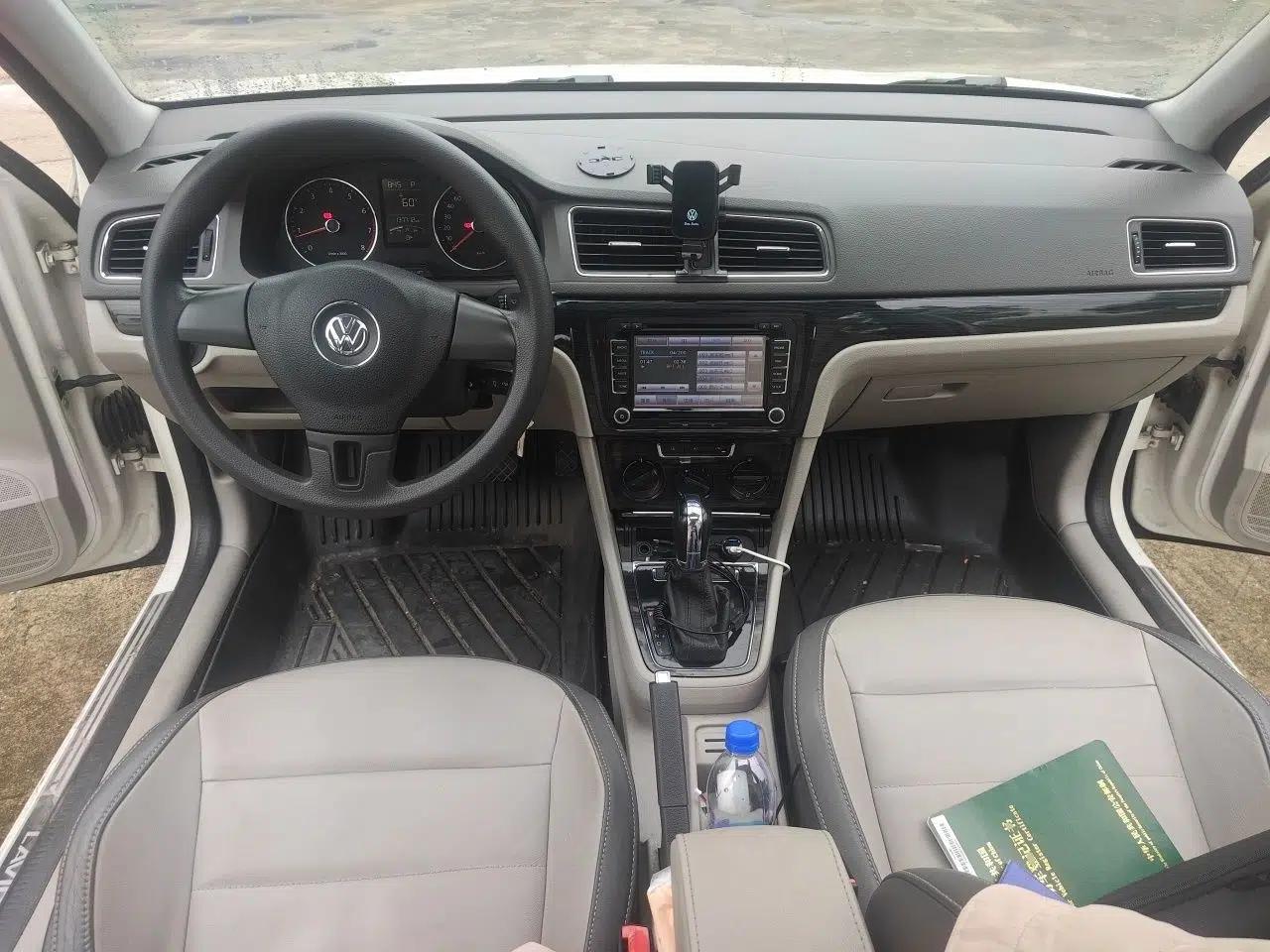 Volkswagen Gran Lavida 2013 1.6L Automatic Comfort Model — миниатюра 10