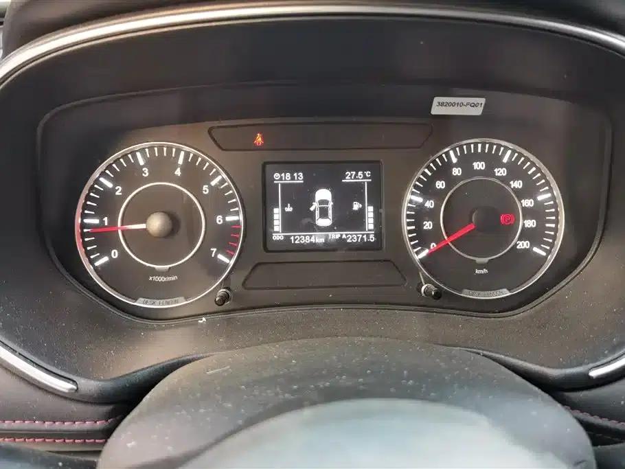 Fengguang 500 2022 Model 1.5L Manual Enjoyment Edition — миниатюра 14