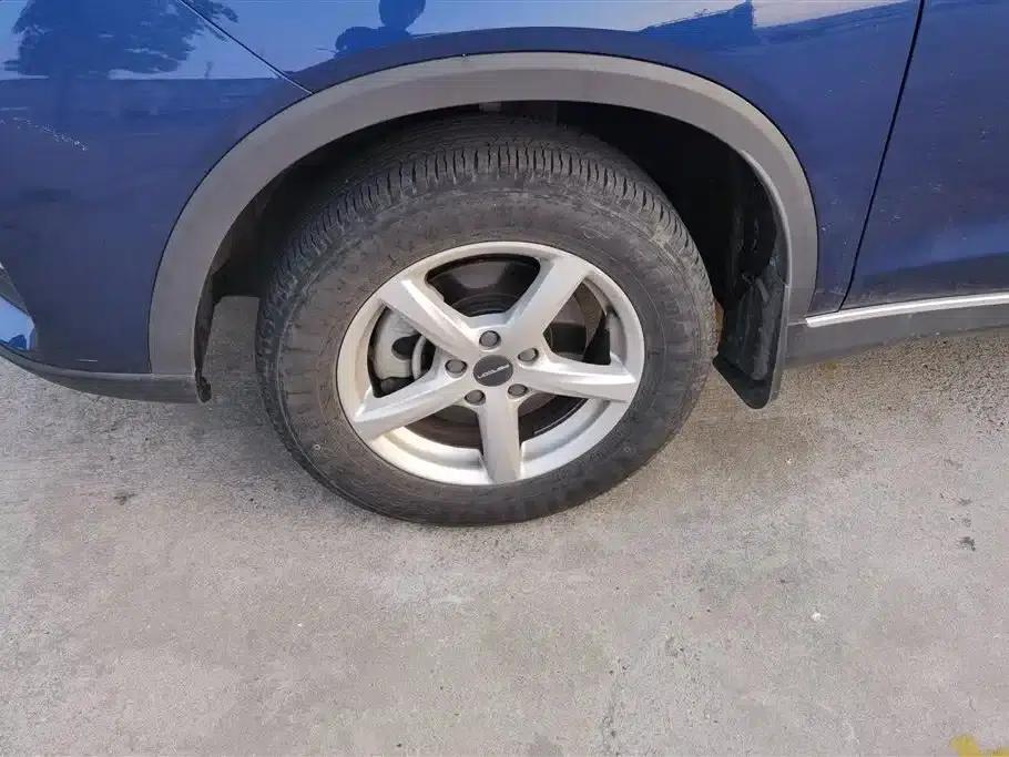 Fengguang 500 2022 Model 1.5L Manual Enjoyment Edition — миниатюра 6