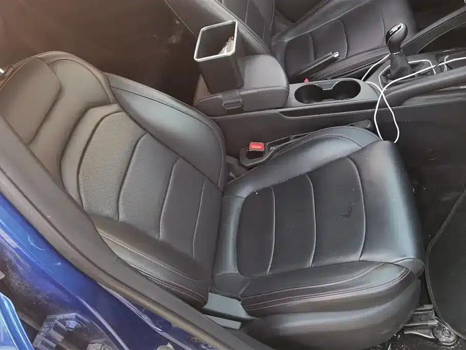 Fengguang 500 2022 Model 1.5L Manual Enjoyment Edition — миниатюра 8