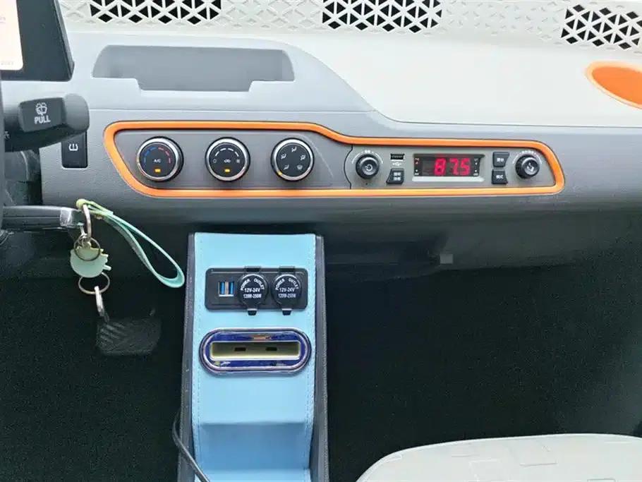 Fengguang MINIEV 2022 Model, Practical & Comfort Edition — миниатюра 13