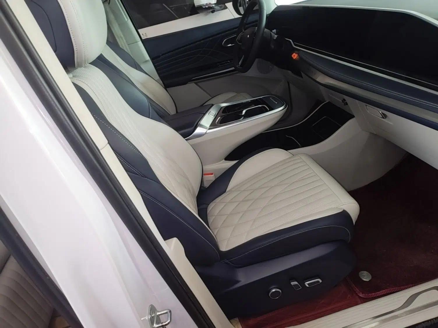 SAIC MAXUS Dajia 9 2022 Long-Range High-Mountain 7-Seater Version — миниатюра 23
