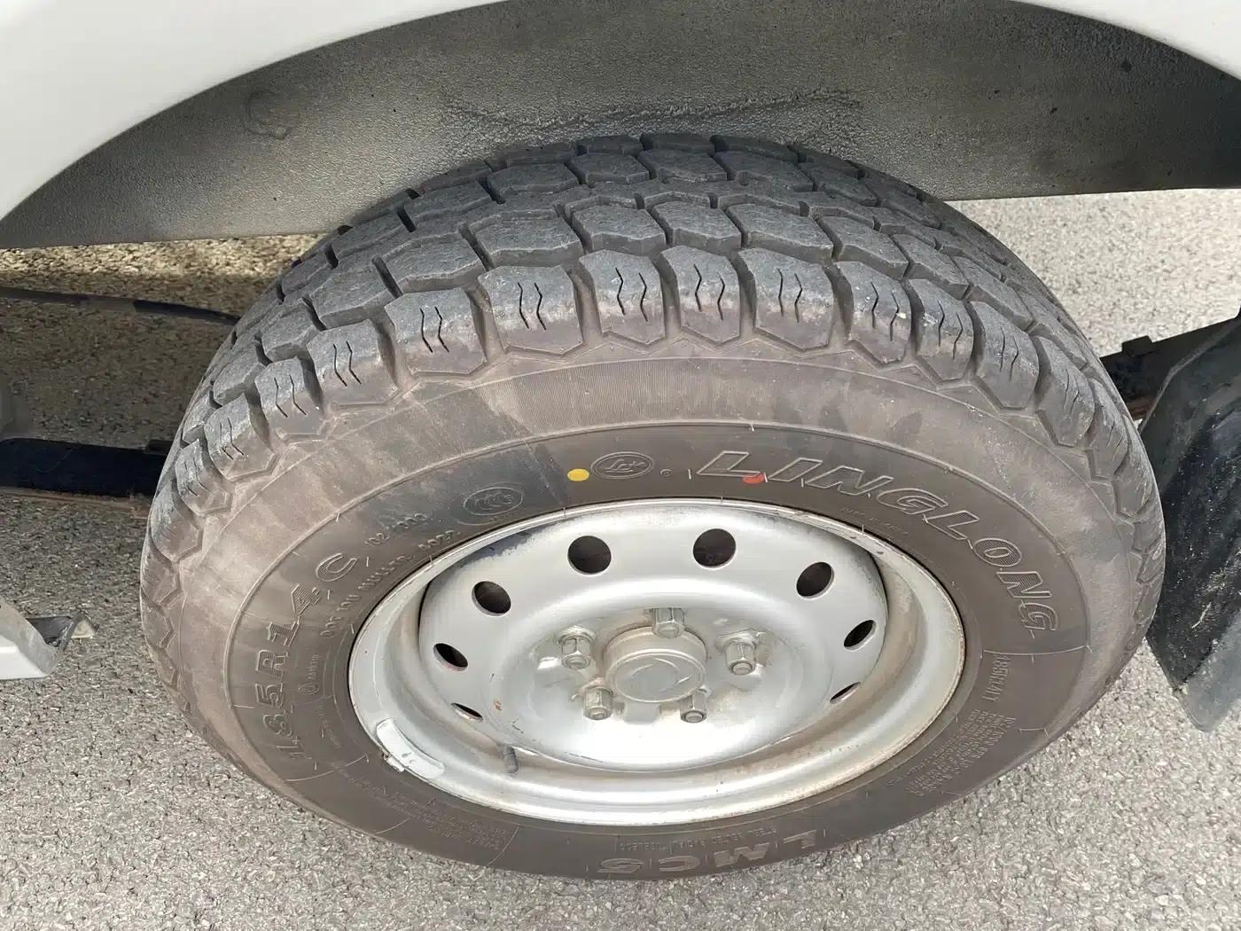 Dongfeng Xiaokang C37 2015 Model 1.5L Classic II DK15-06 — миниатюра 17