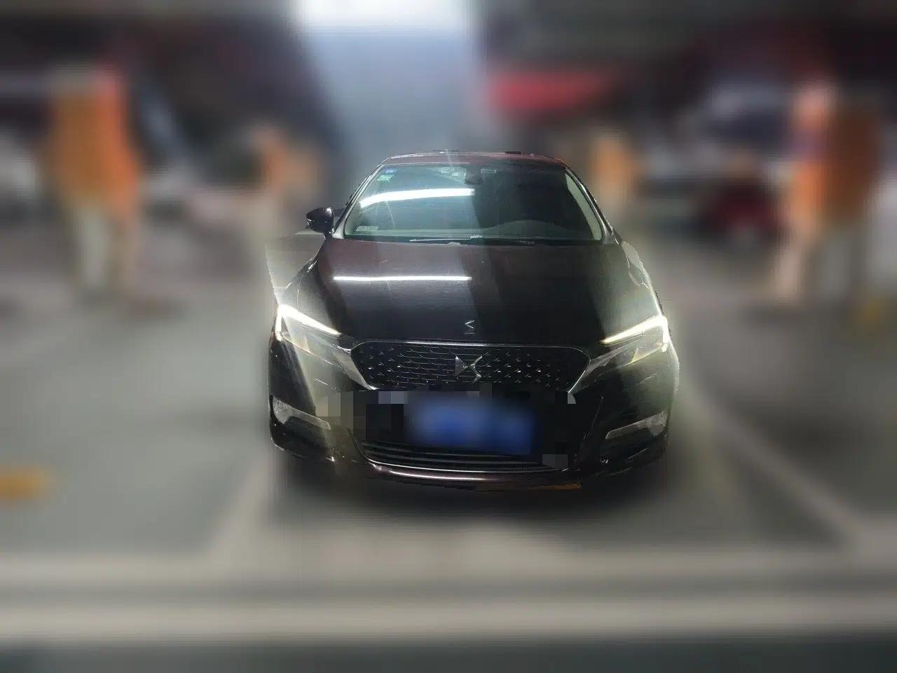 DS 5LS 2014 1.6T Luxury Edition THP160 — миниатюра 2