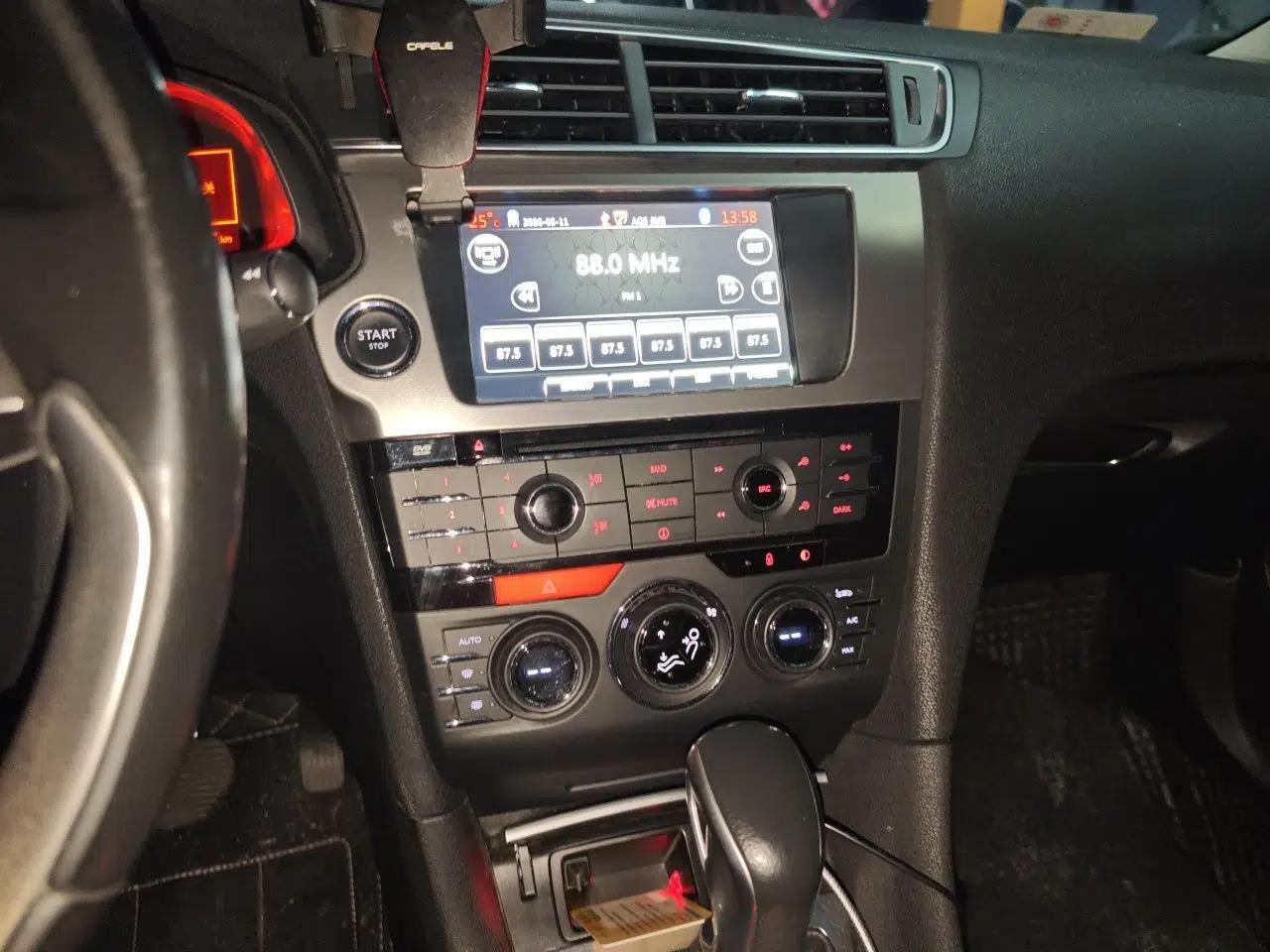 DS 5LS 2014 1.6T Luxury Edition THP160 — миниатюра 14