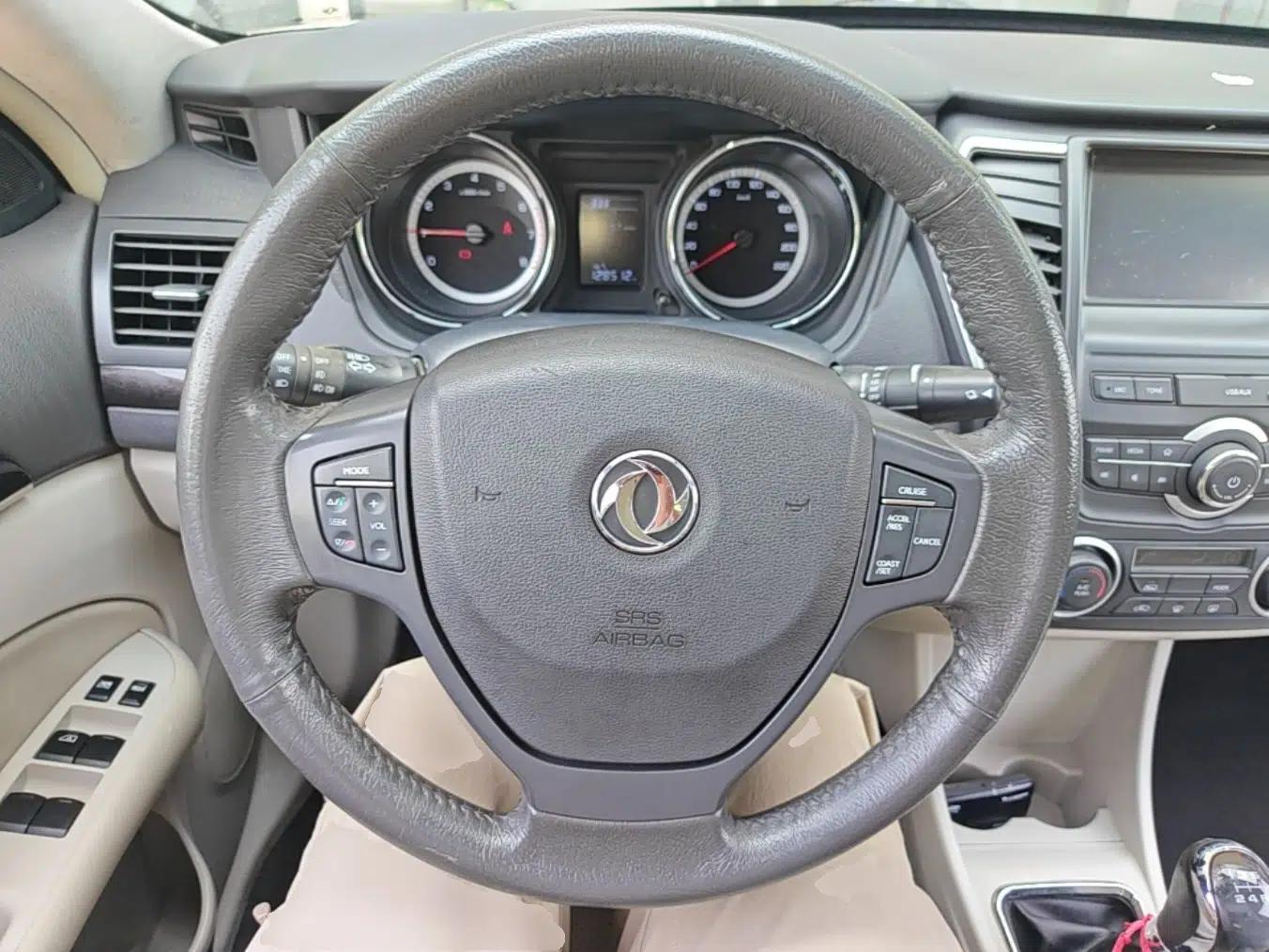 Dongfeng Aeolus A60 2016 1.5L Manual Luxury Version — миниатюра 14