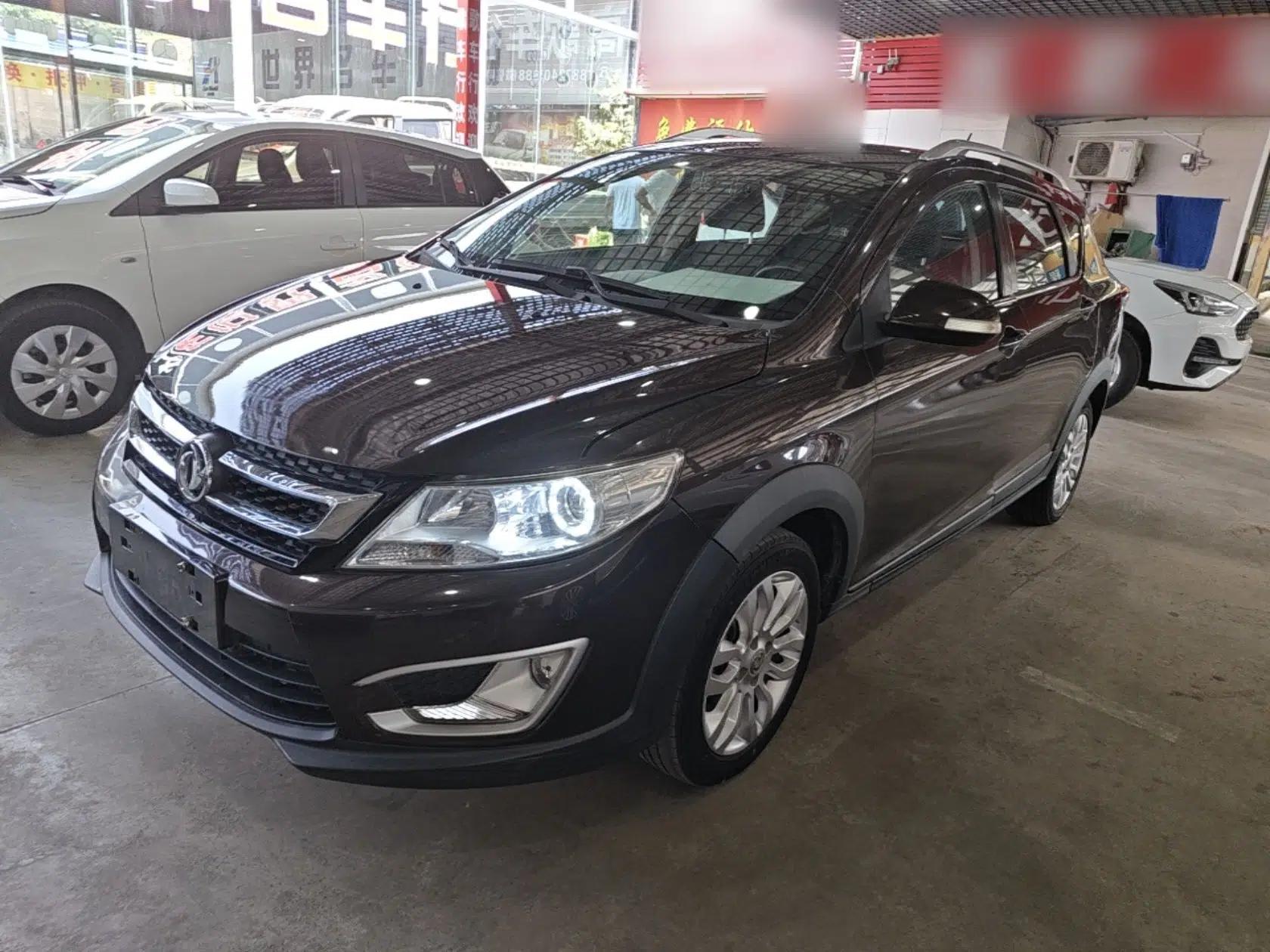 Dongfeng Aeolus AX3 2016 1.5L Manual Shangkue Model — миниатюра 1