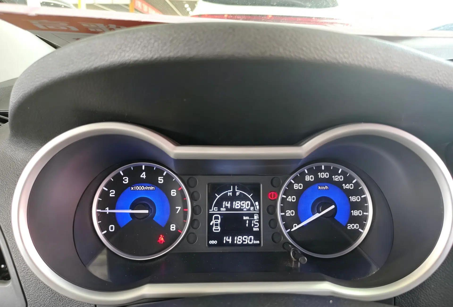 Dongfeng Aeolus AX3 2016 1.5L Manual Shangkue Model — миниатюра 15