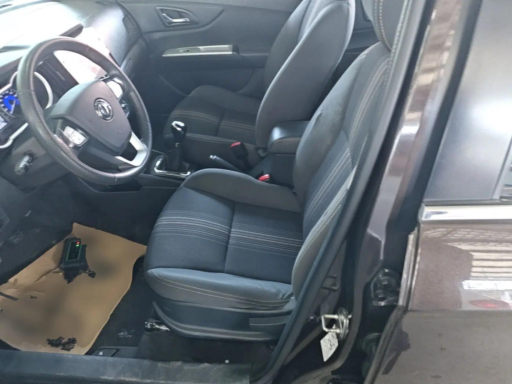 Dongfeng Aeolus AX3 2016 1.5L Manual Shangkue Model — миниатюра 18