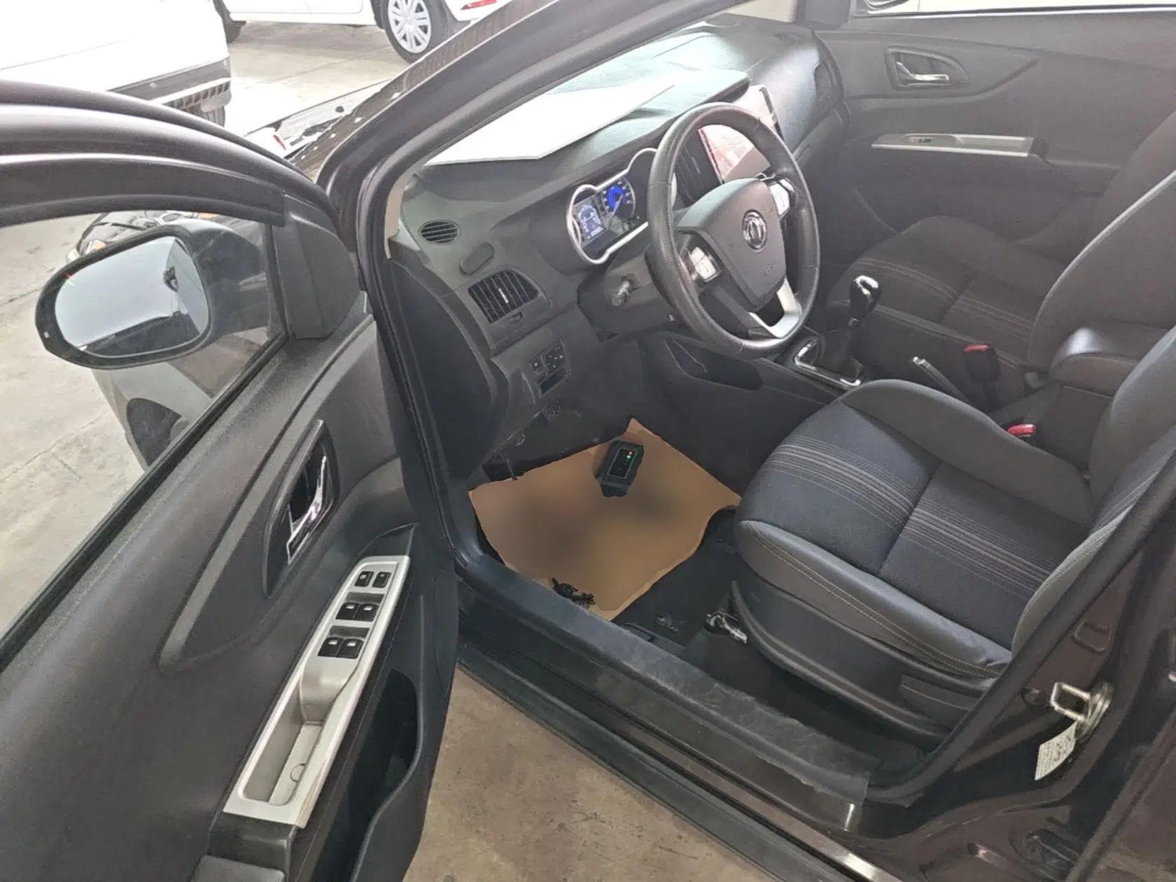 Dongfeng Aeolus AX3 2016 1.5L Manual Shangkue Model — миниатюра 19