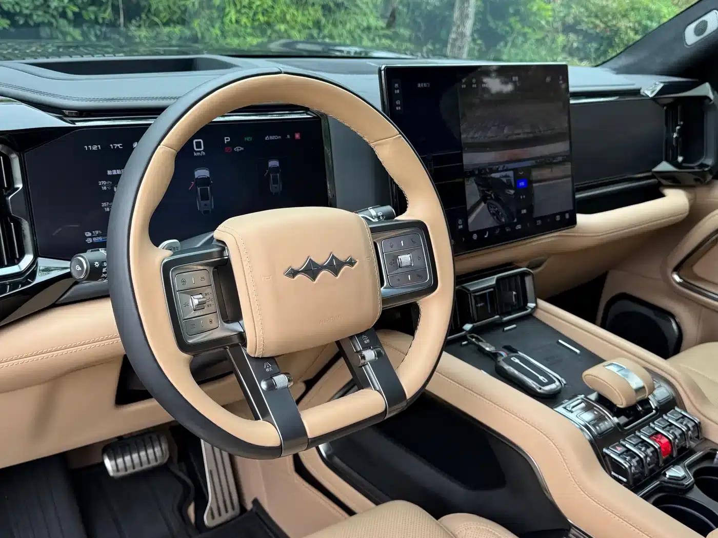 Leopard 8 2025 Smart & Brave Flagship Edition 7-Seater — миниатюра 7