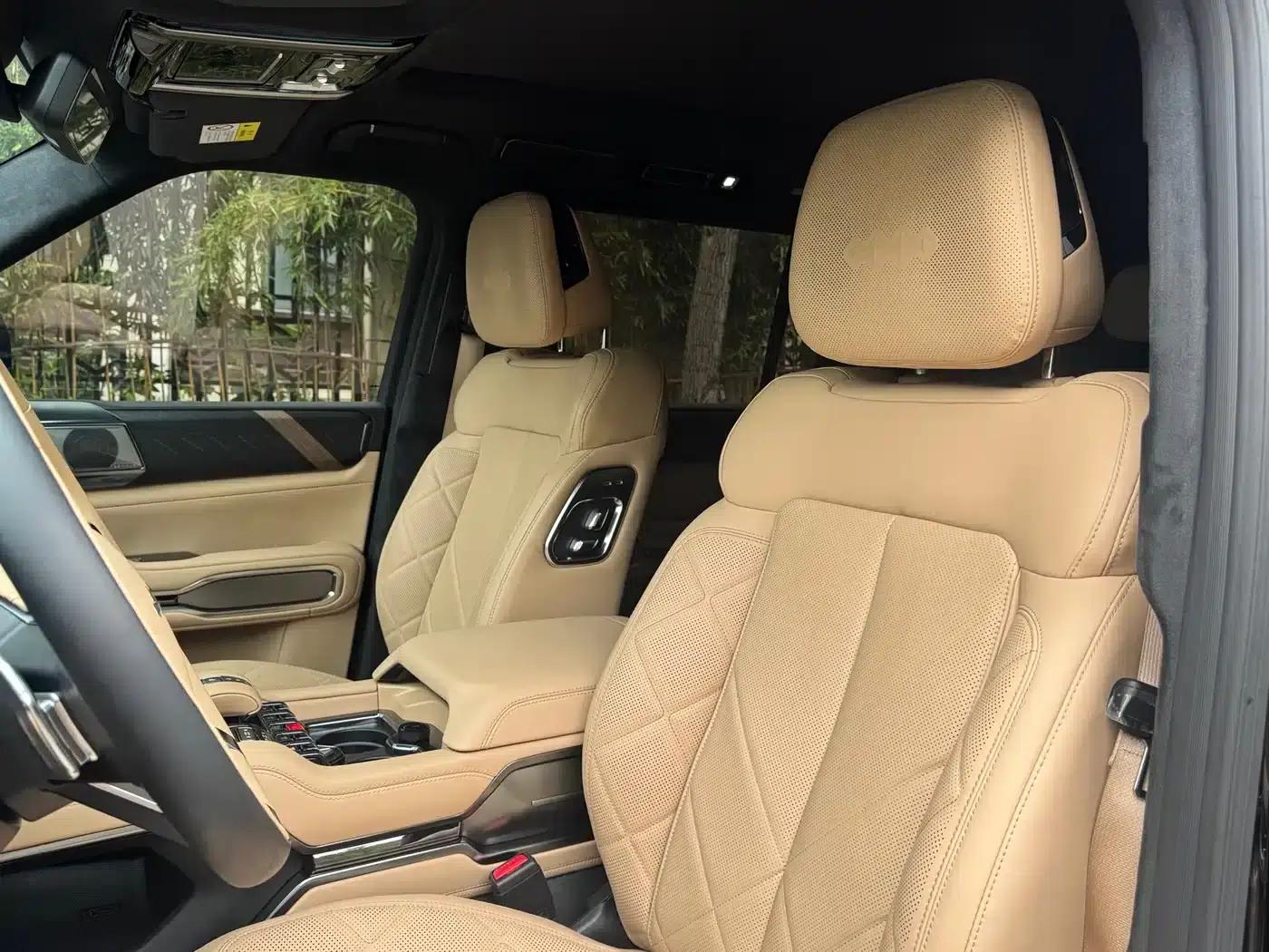 Leopard 8 2025 Smart & Brave Flagship Edition 7-Seater — миниатюра 8