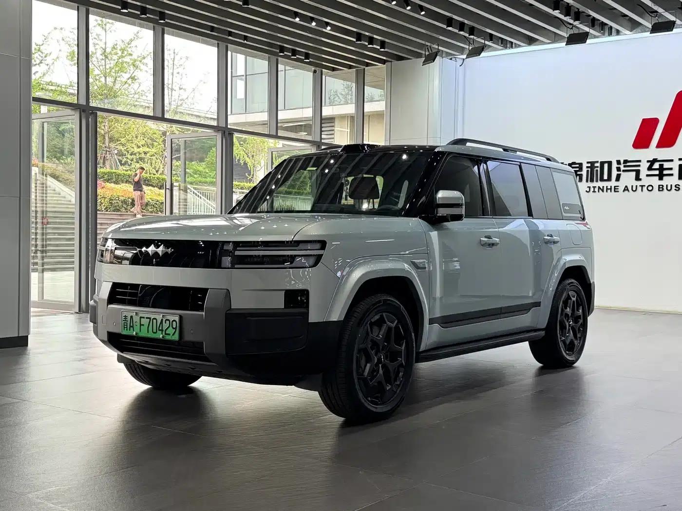 Titanium 7 2025 Model 190KM 4WD Ultra Edition — миниатюра 1