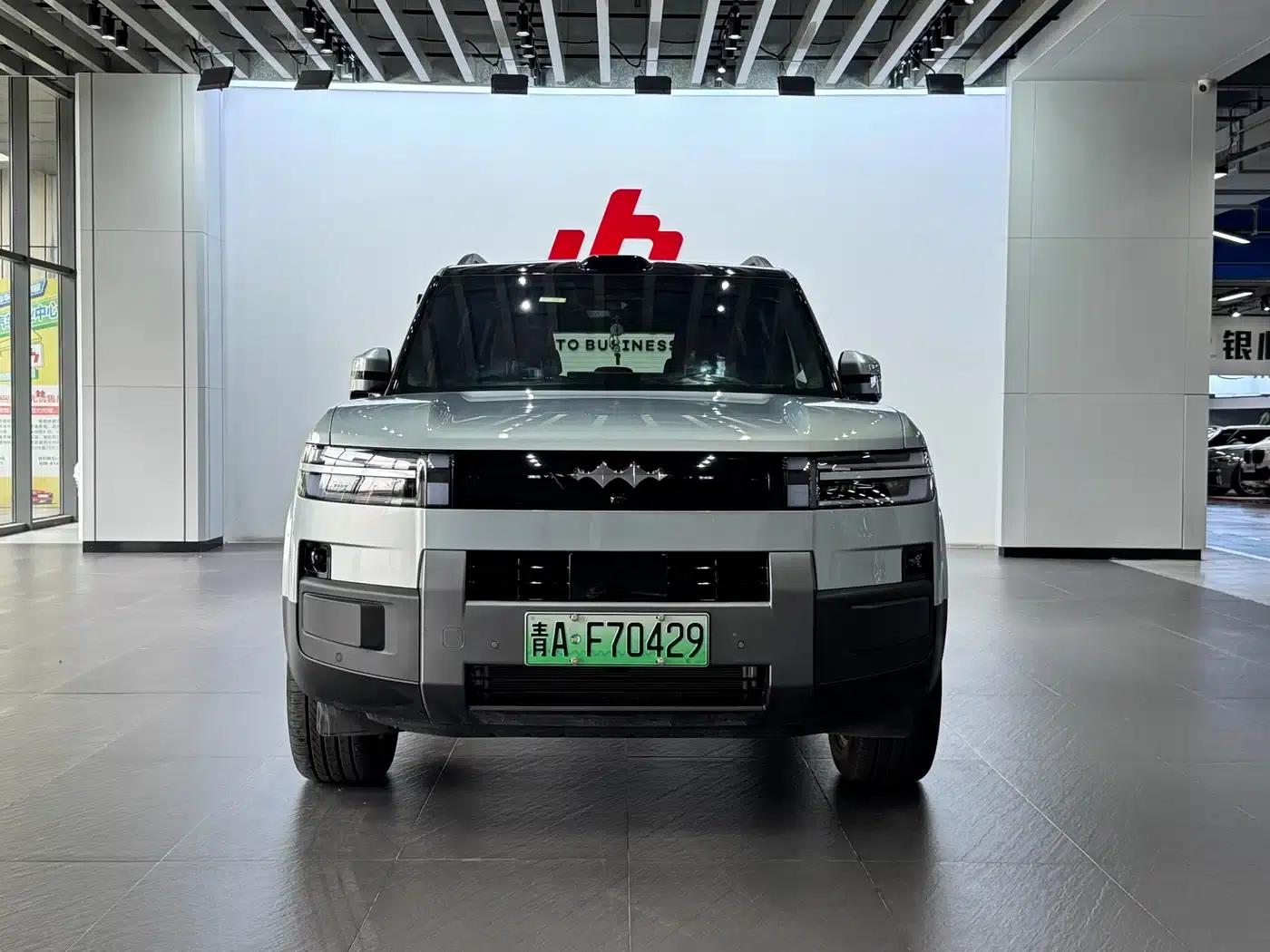 Titanium 7 2025 Model 190KM 4WD Ultra Edition — миниатюра 2