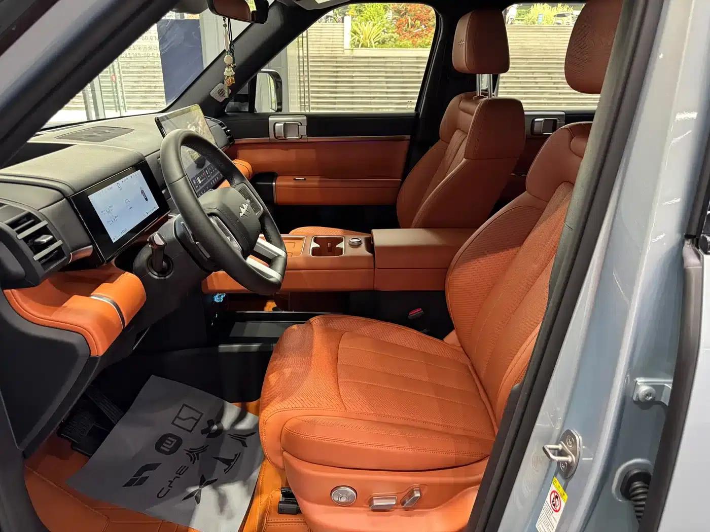 Titanium 7 2025 Model 190KM 4WD Ultra Edition — миниатюра 8