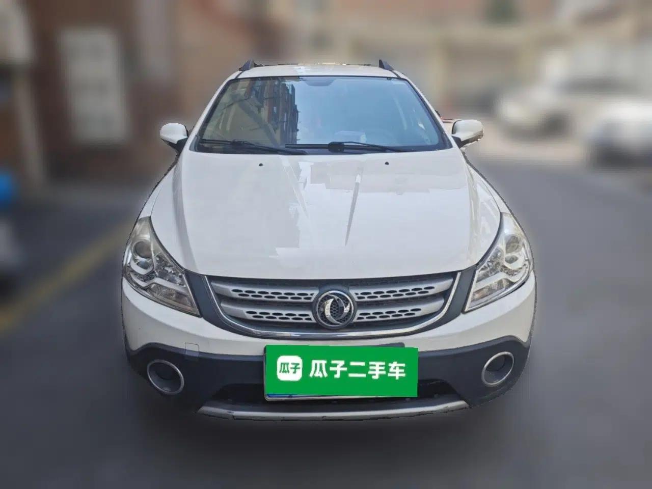 Dongfeng Aeolus H30 2014 CROSS 1.5L Manual Smart Drive Gratitude Edition — миниатюра 2