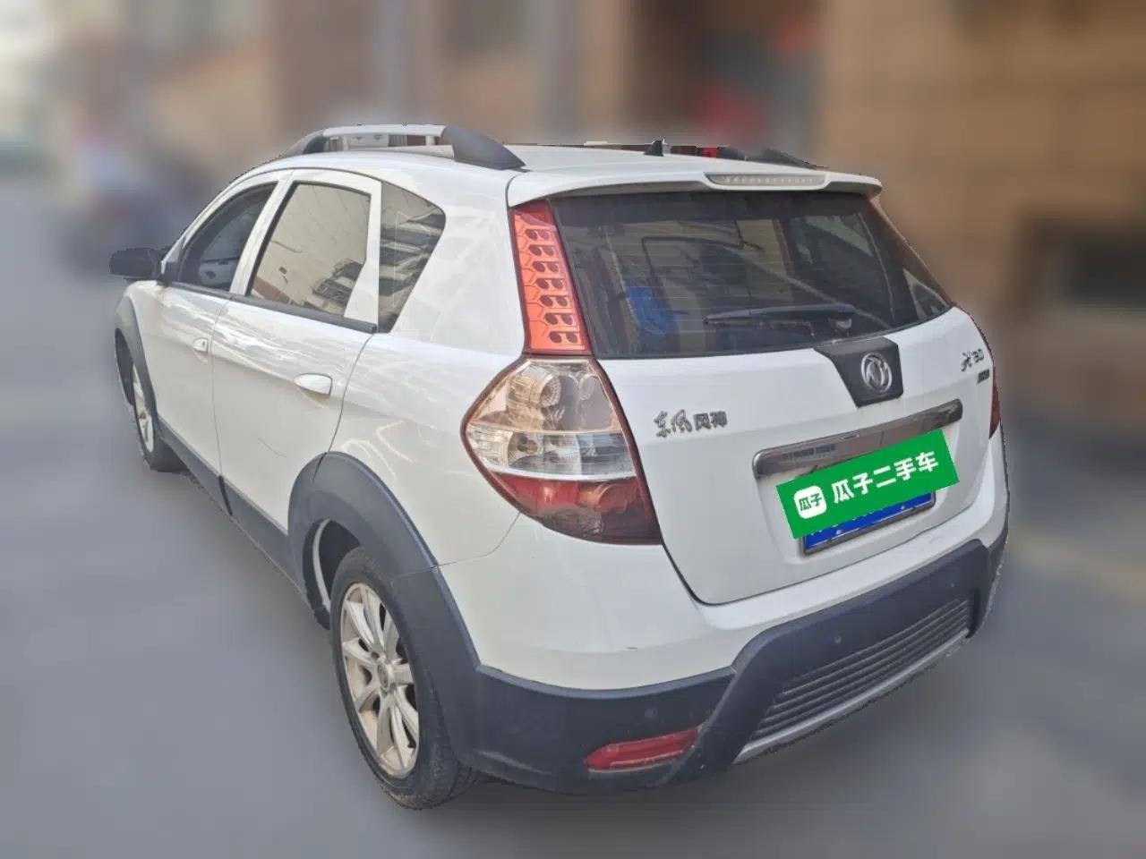 Dongfeng Aeolus H30 2014 CROSS 1.5L Manual Smart Drive Gratitude Edition — миниатюра 4