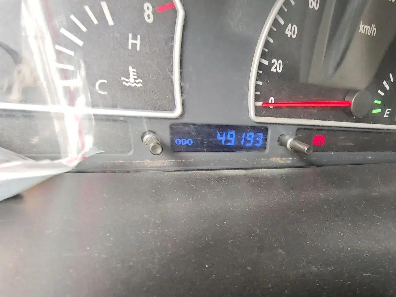 Dongfeng Shuaike 2011 1.6L Manual Comfort 7-Seater — миниатюра 13