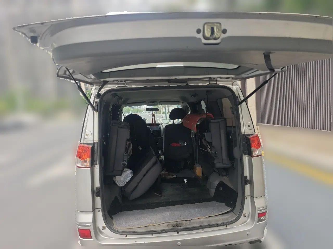 Dongfeng Shuaike 2011 1.6L Manual Comfort 7-Seater — миниатюра 20