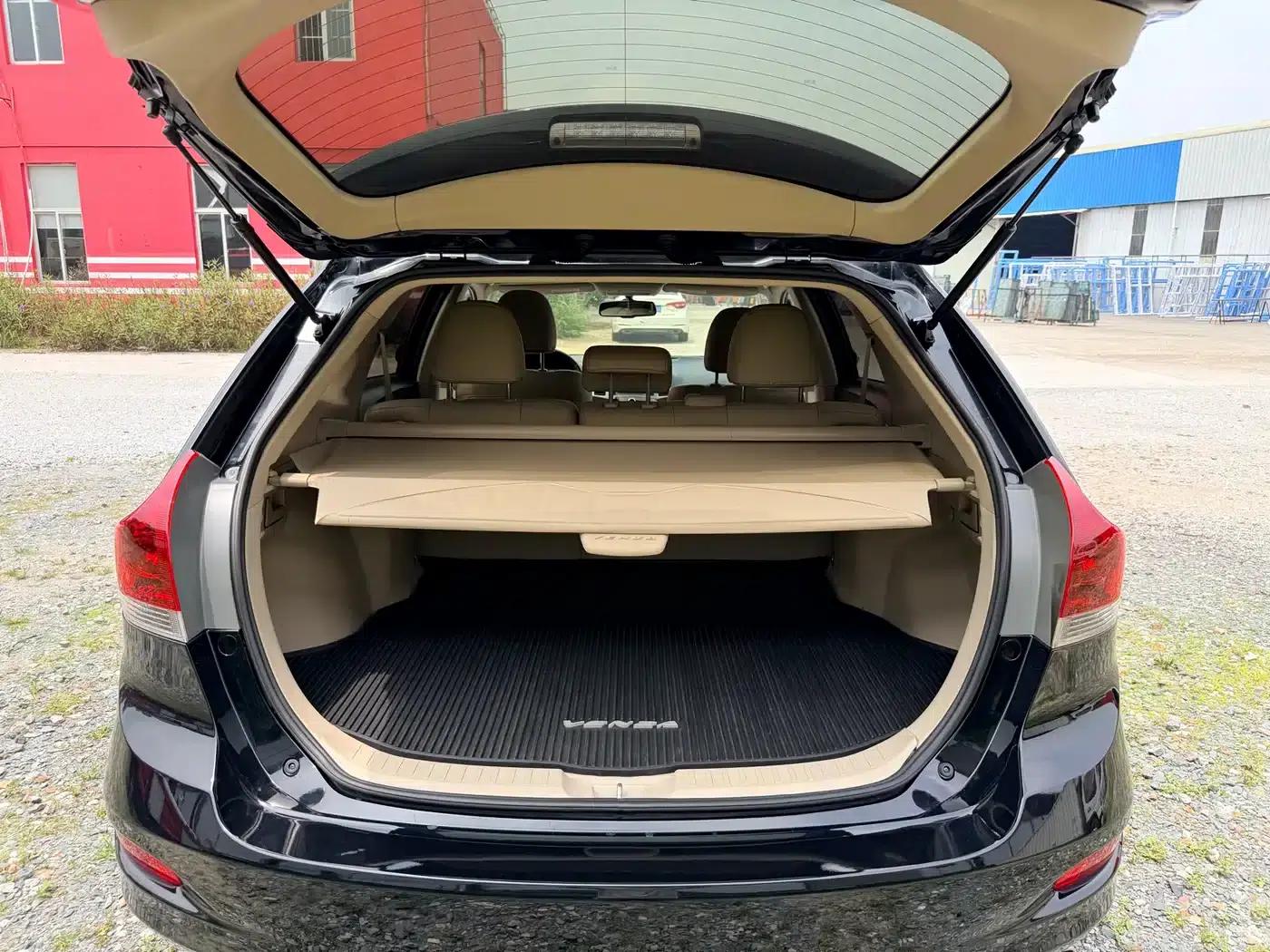Imported 2013 Venza 2.7L 2WD Luxury Edition — миниатюра 21