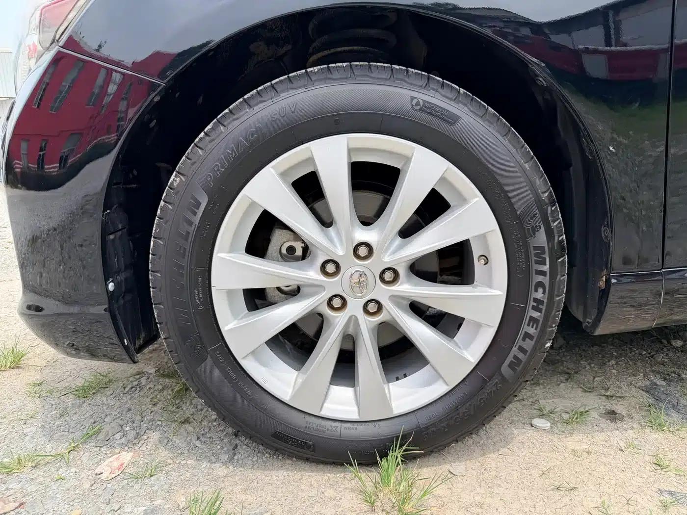 Imported 2013 Venza 2.7L 2WD Luxury Edition — миниатюра 22