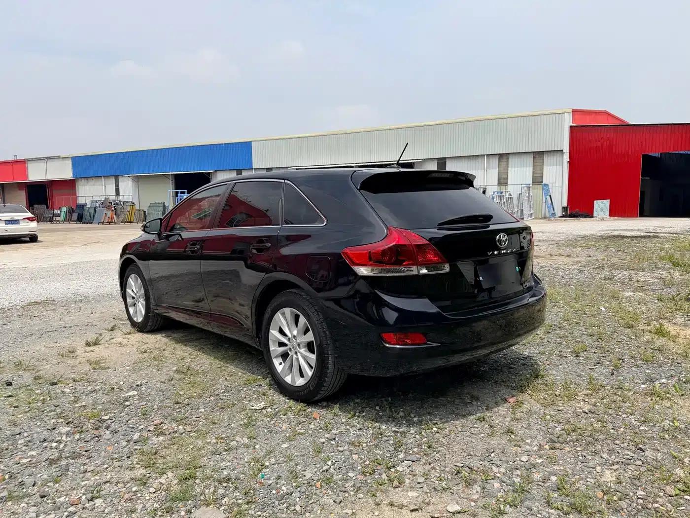 Imported 2013 Venza 2.7L 2WD Luxury Edition — миниатюра 5