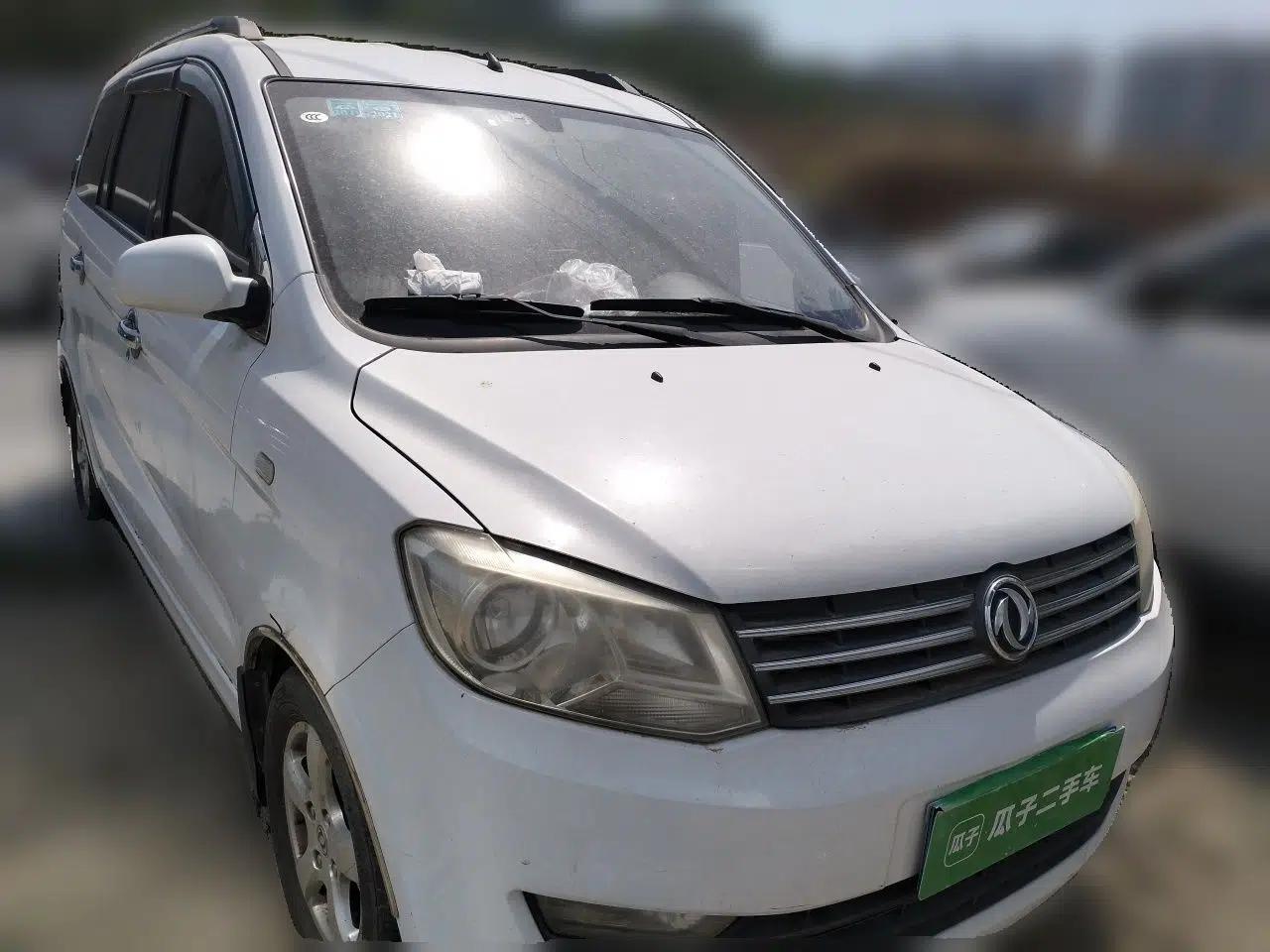 Dongfeng Fengon 330 2014 1.5L Manual Comfort Version DK15-02 — миниатюра 3