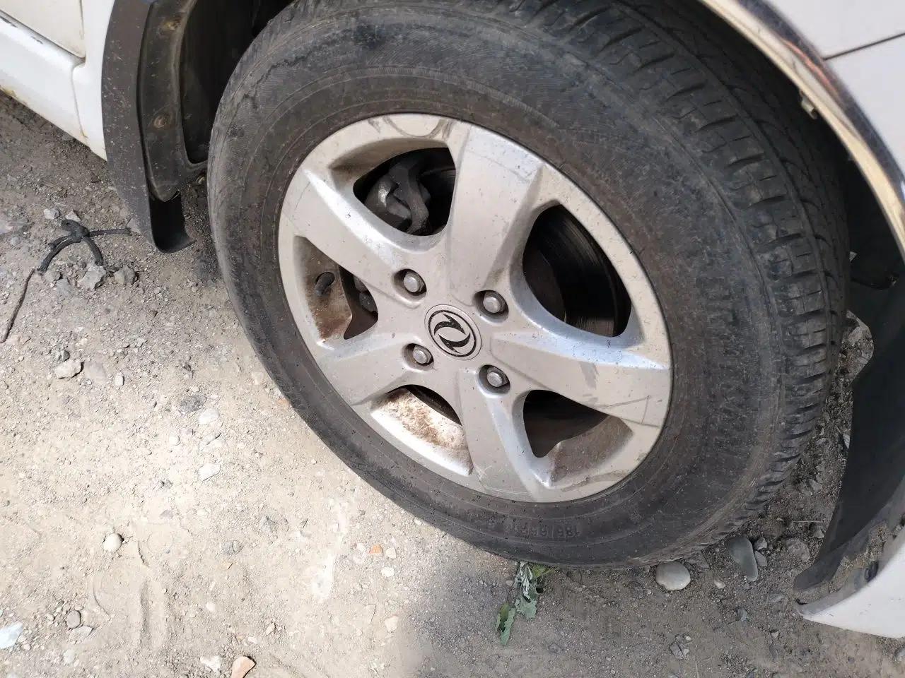 Dongfeng Fengon 330 2014 1.5L Manual Comfort Version DK15-02 — миниатюра 8