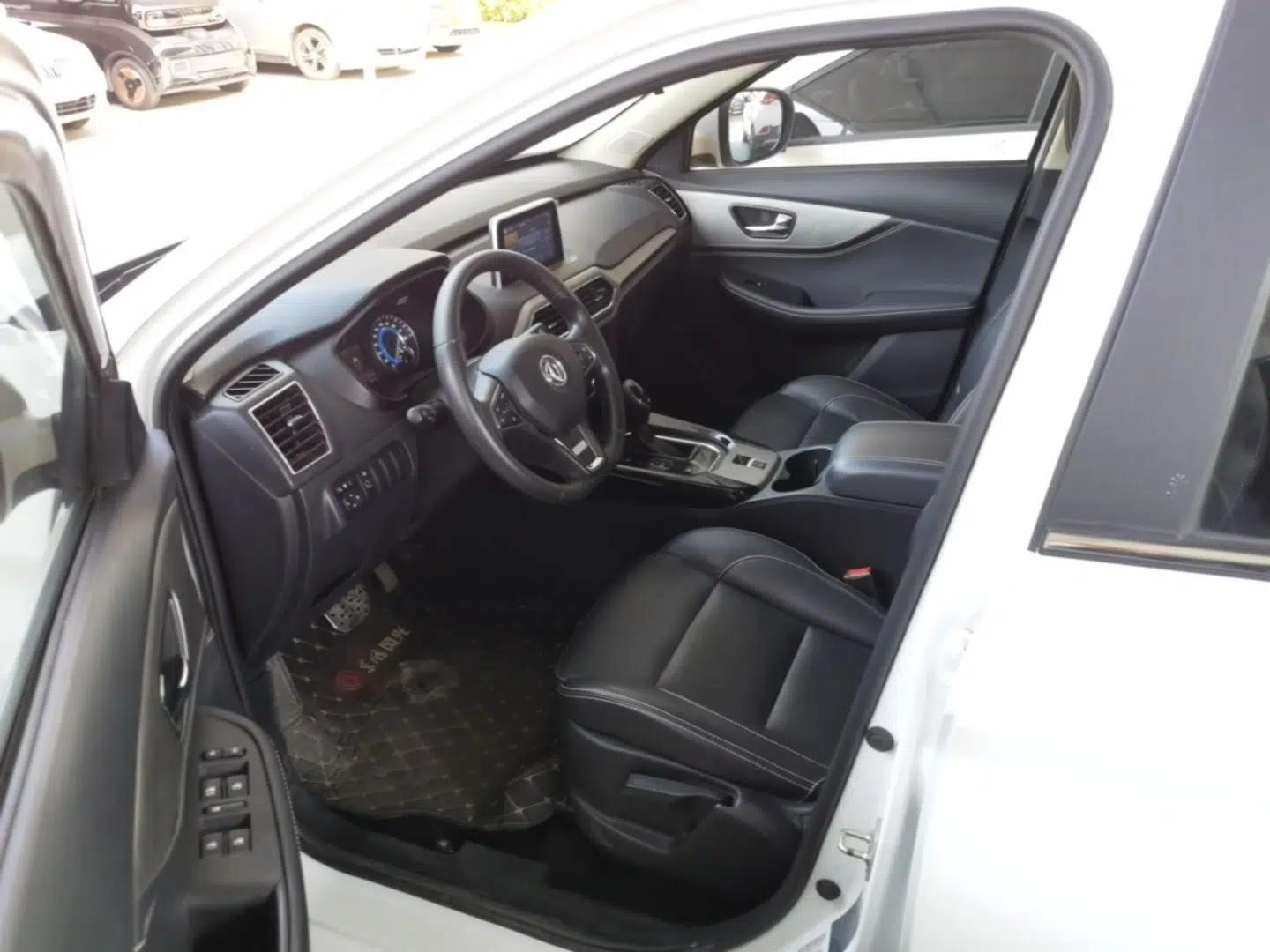 Dongfeng Fengon S560 2019 1.8L CVT Elite Model — миниатюра 14