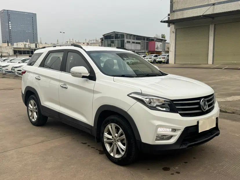 Dongfeng Fengon S560 2019 1.8L CVT Elite Model — миниатюра 3