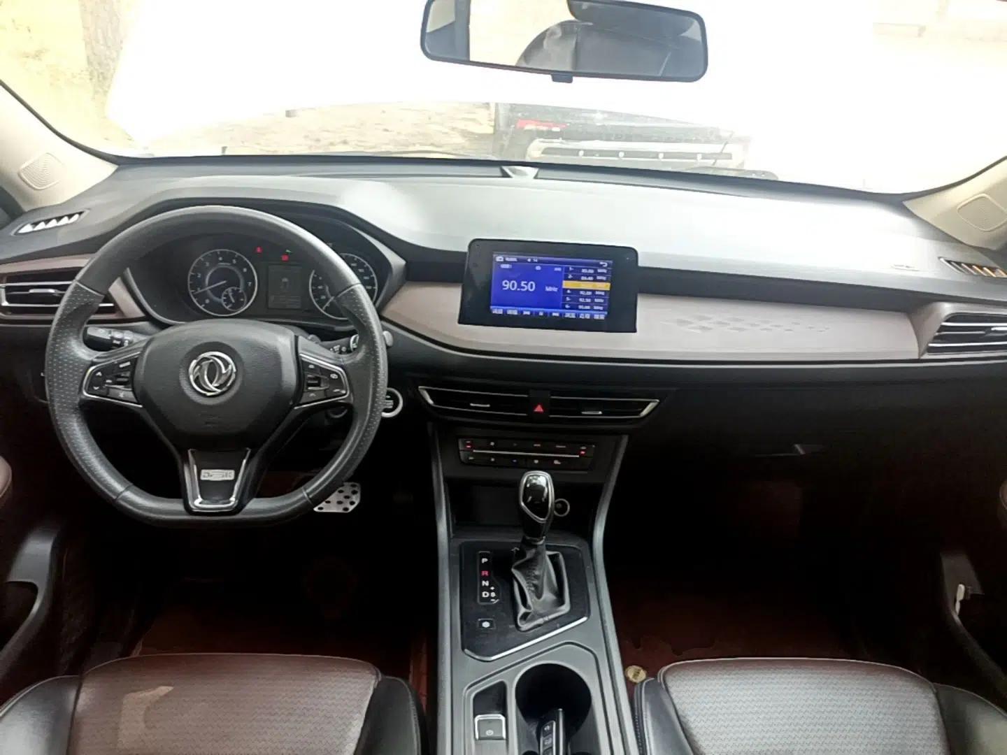 Dongfeng Fengon S560 2021 Revised 1.5T CVT Elite Version — миниатюра 12