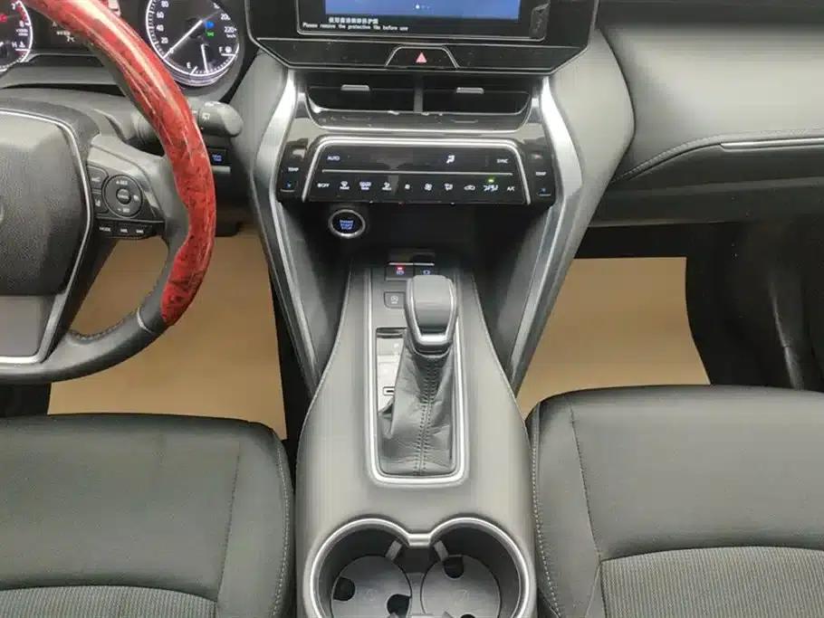 HARRIER 2022 2.0L CVT 2WD Entry-level Edition — миниатюра 16