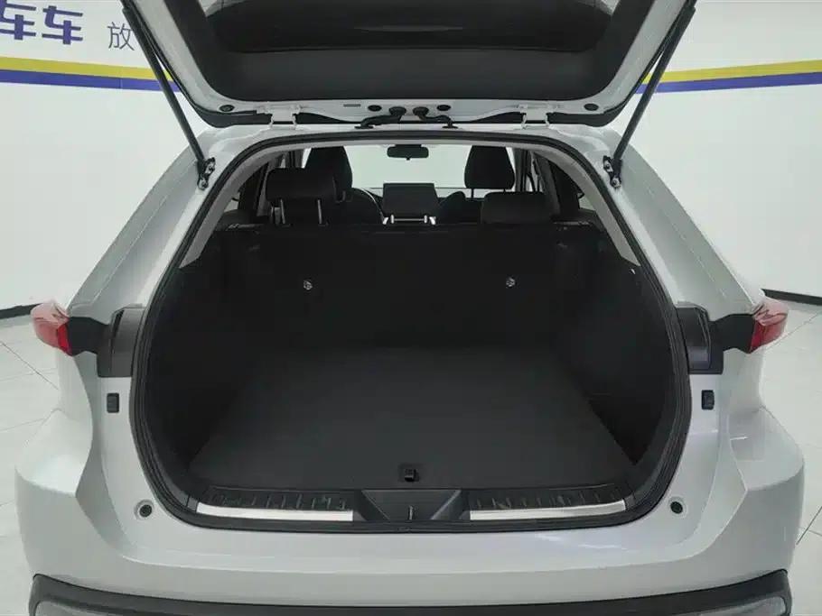 HARRIER 2022 2.0L CVT 2WD Entry-level Edition — миниатюра 4