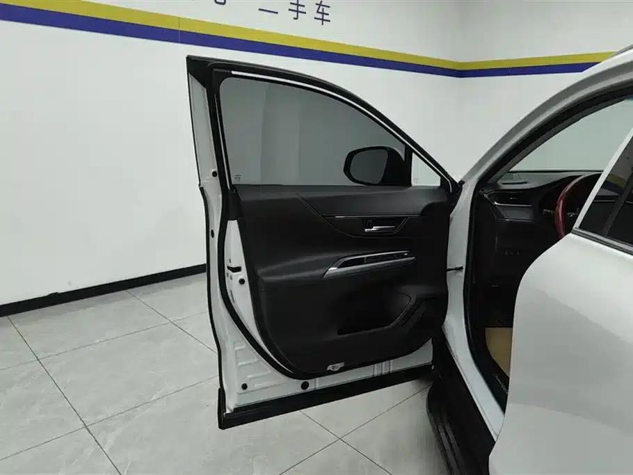 HARRIER 2022 2.0L CVT 2WD Entry-level Edition — миниатюра 7