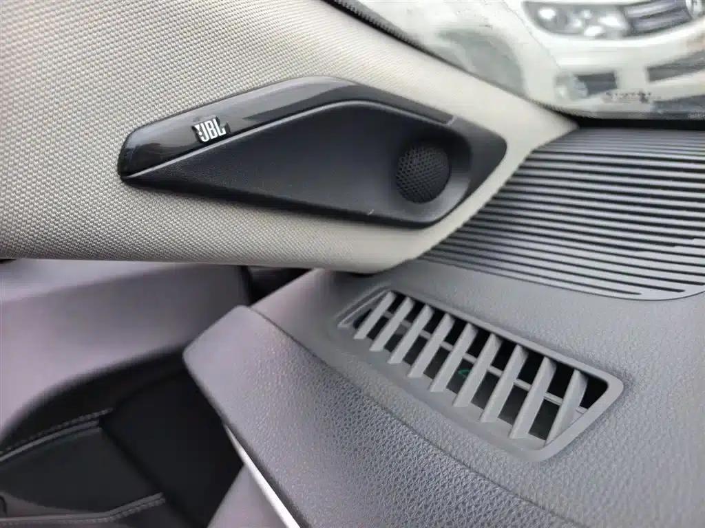 HARRIER 2022 Hybrid 2.5L CVT 4WD Flagship Edition — миниатюра 13