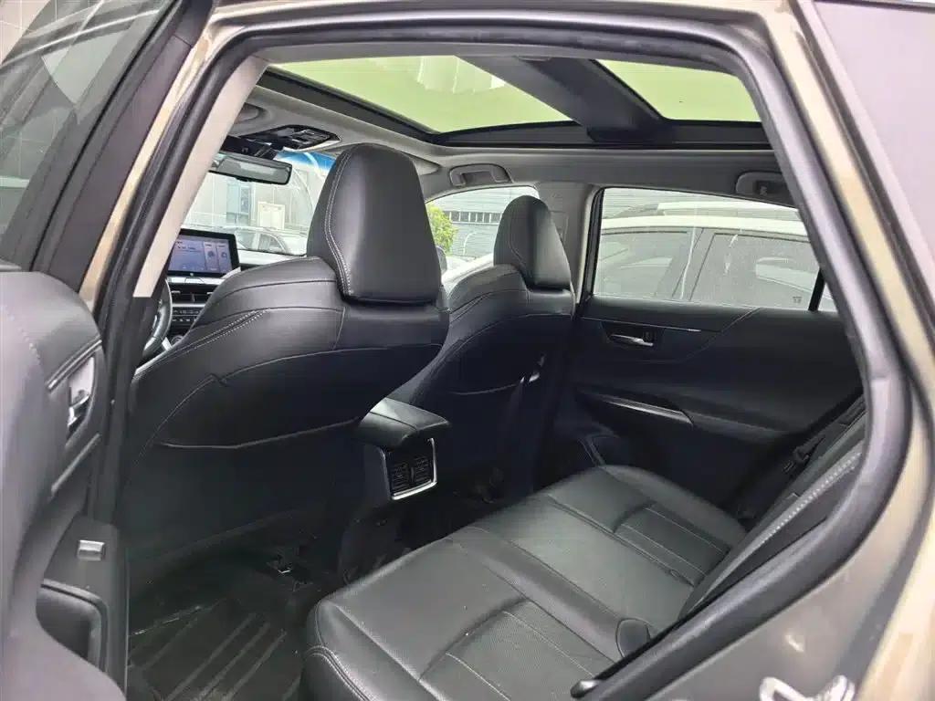 HARRIER 2022 Hybrid 2.5L CVT 4WD Flagship Edition — миниатюра 7