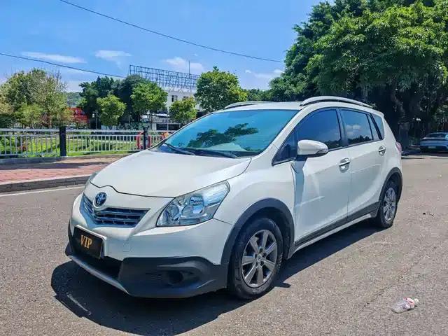 E'Z 2015 180E CVT Crossover Edition