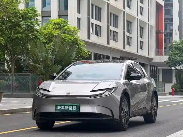 Toyota BZ5 2025 550 PRO