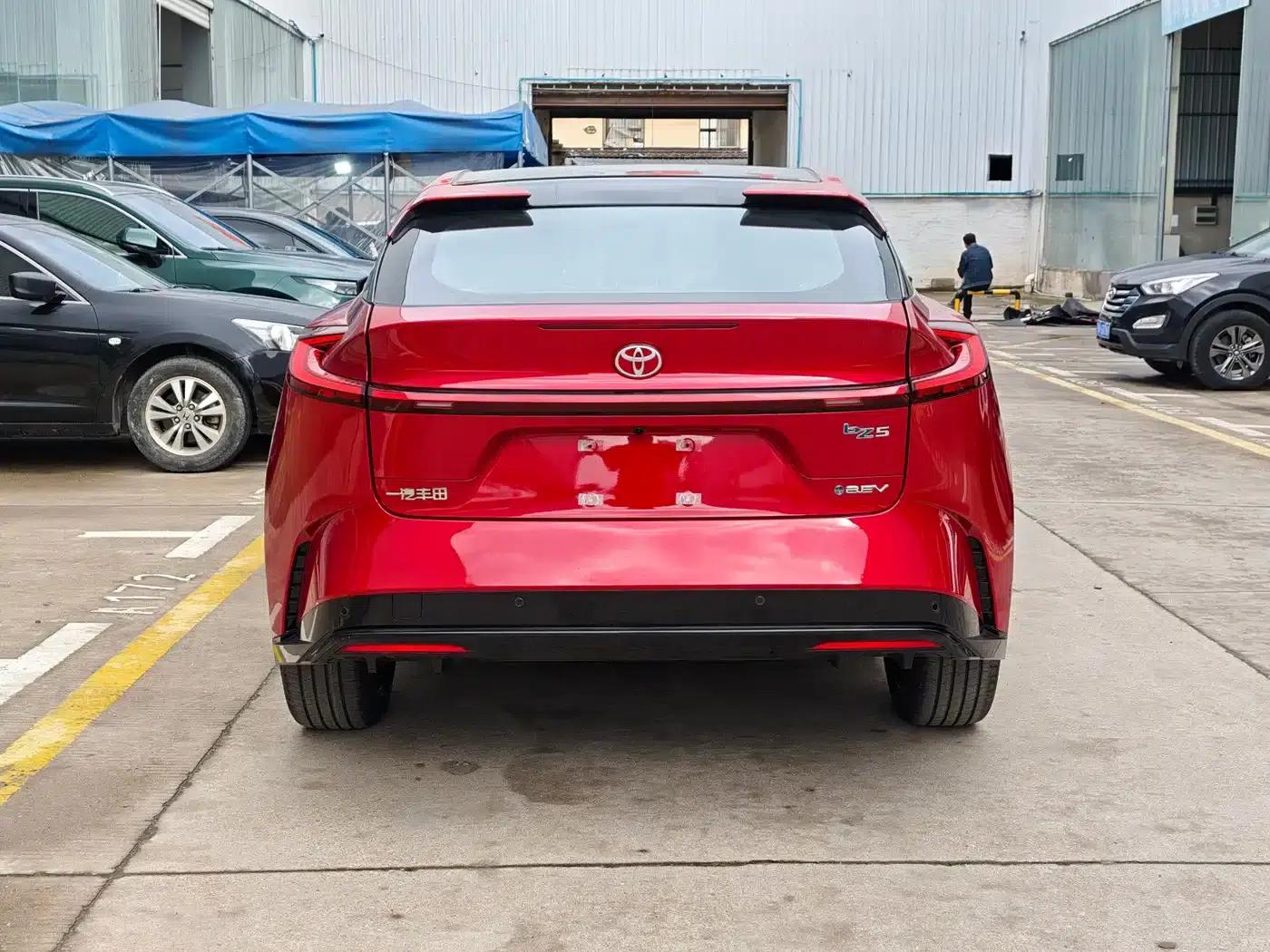 Toyota BZ5 2025 550 PRO — миниатюра 8