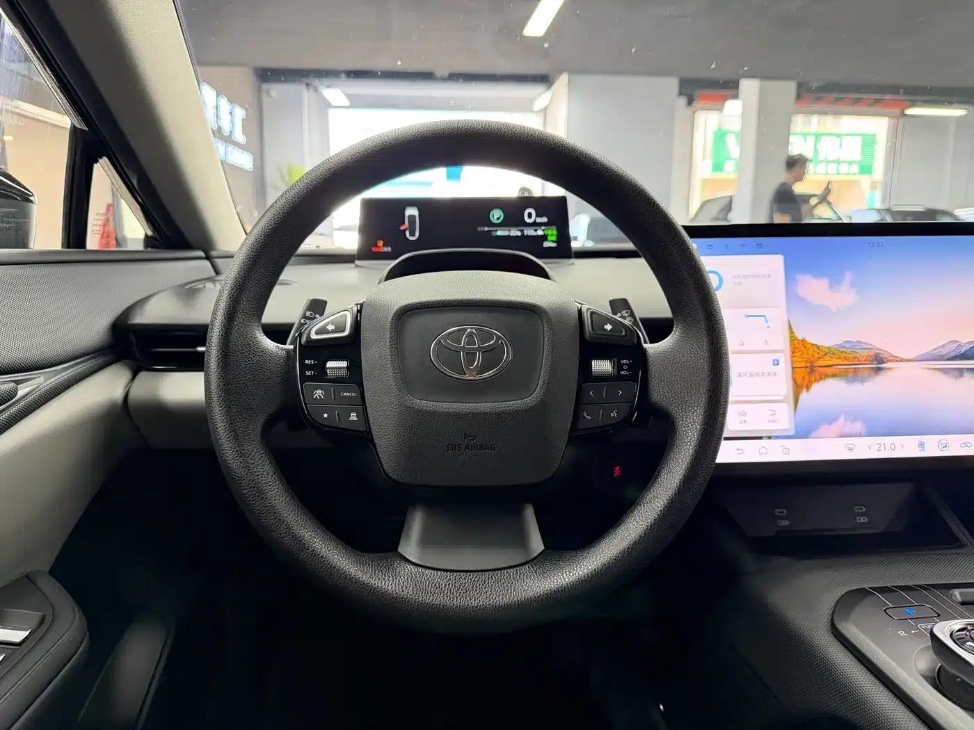 Toyota BZ5 2025 550 JOY — миниатюра 8