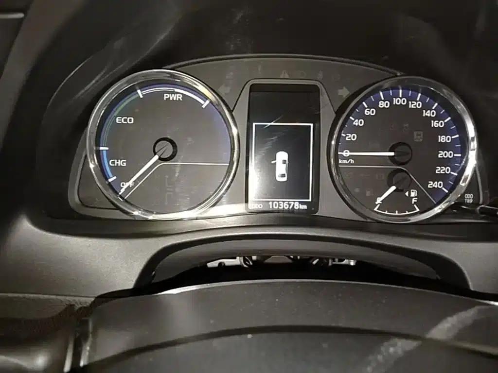 Corolla Hybrid E+ 2019 1.8L E-CVT Leading Edition — миниатюра 12