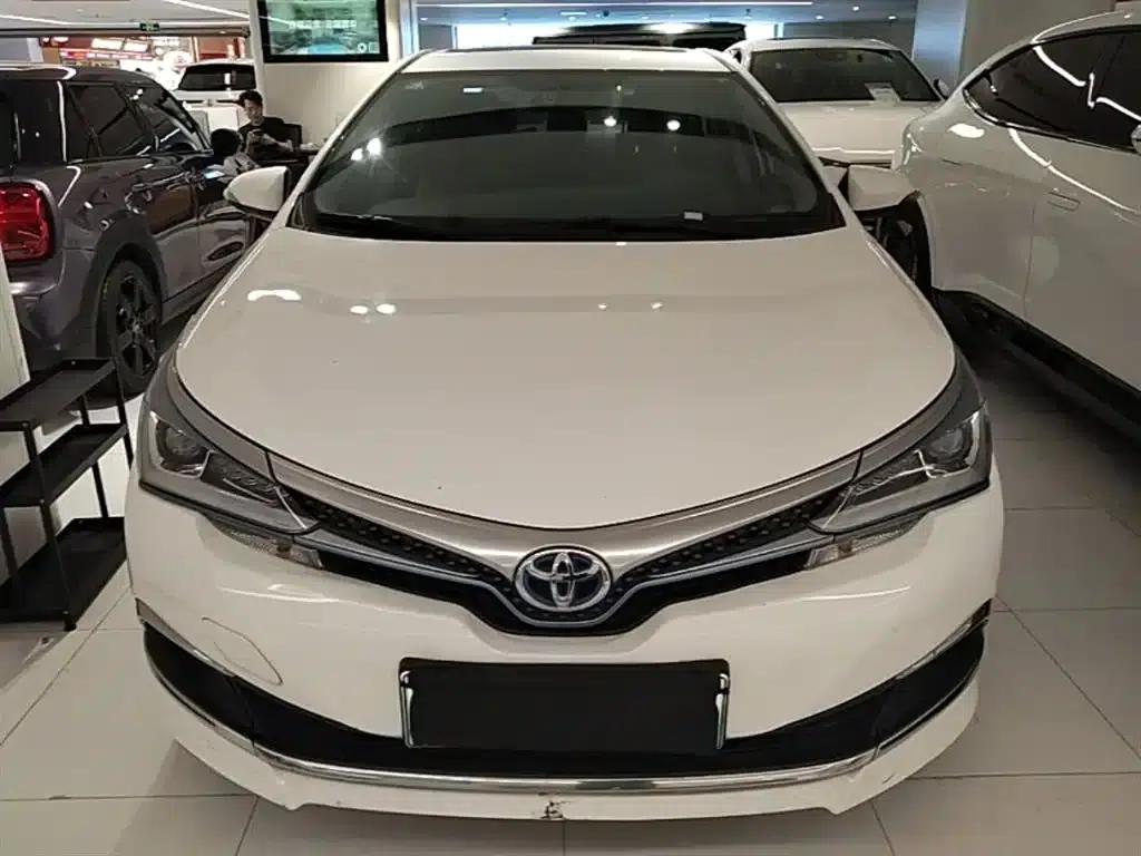 Corolla Hybrid E+ 2019 1.8L E-CVT Leading Edition — миниатюра 3