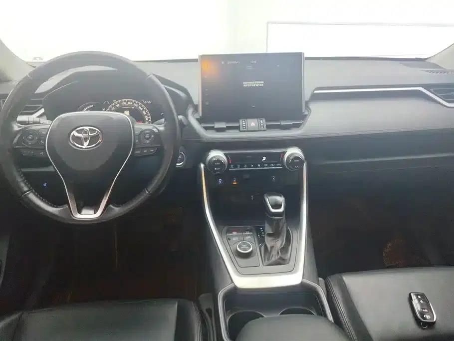 Highlander New Energy 2021 High-Performance Edition 2.5L Two-Wheel Drive Sport Edition — миниатюра 12