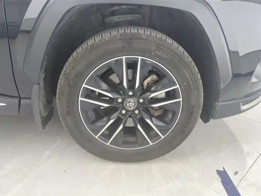 Highlander New Energy 2021 High-Performance Edition 2.5L Two-Wheel Drive Sport Edition — миниатюра 6
