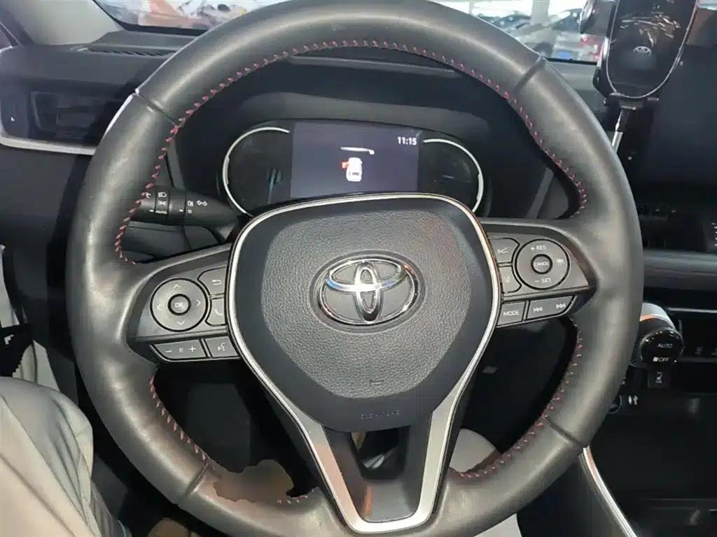 RAV4 Hybrid E+ 2021 2.5L 2WD Elite Pro — миниатюра 11