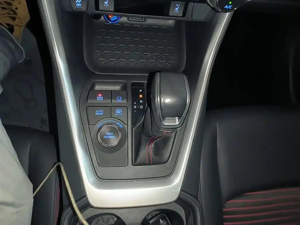 RAV4 Hybrid E+ 2021 2.5L 2WD Elite Pro — миниатюра 14