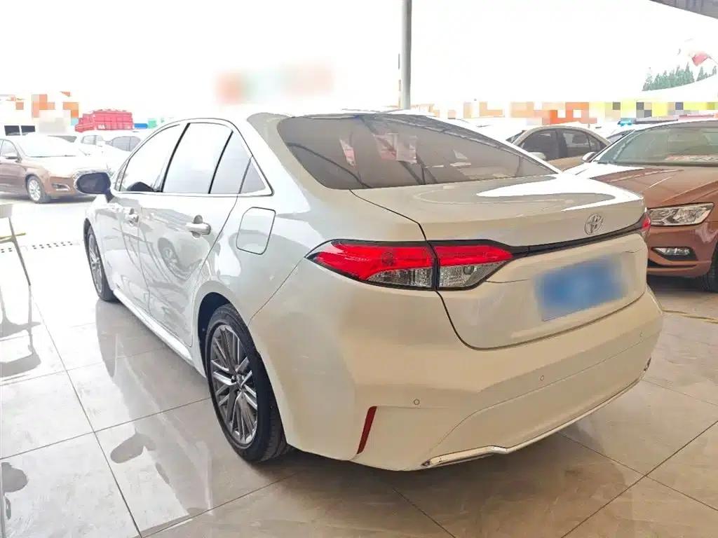 2021 Geely Lingshang 2.0L Luxury Edition — миниатюра 5