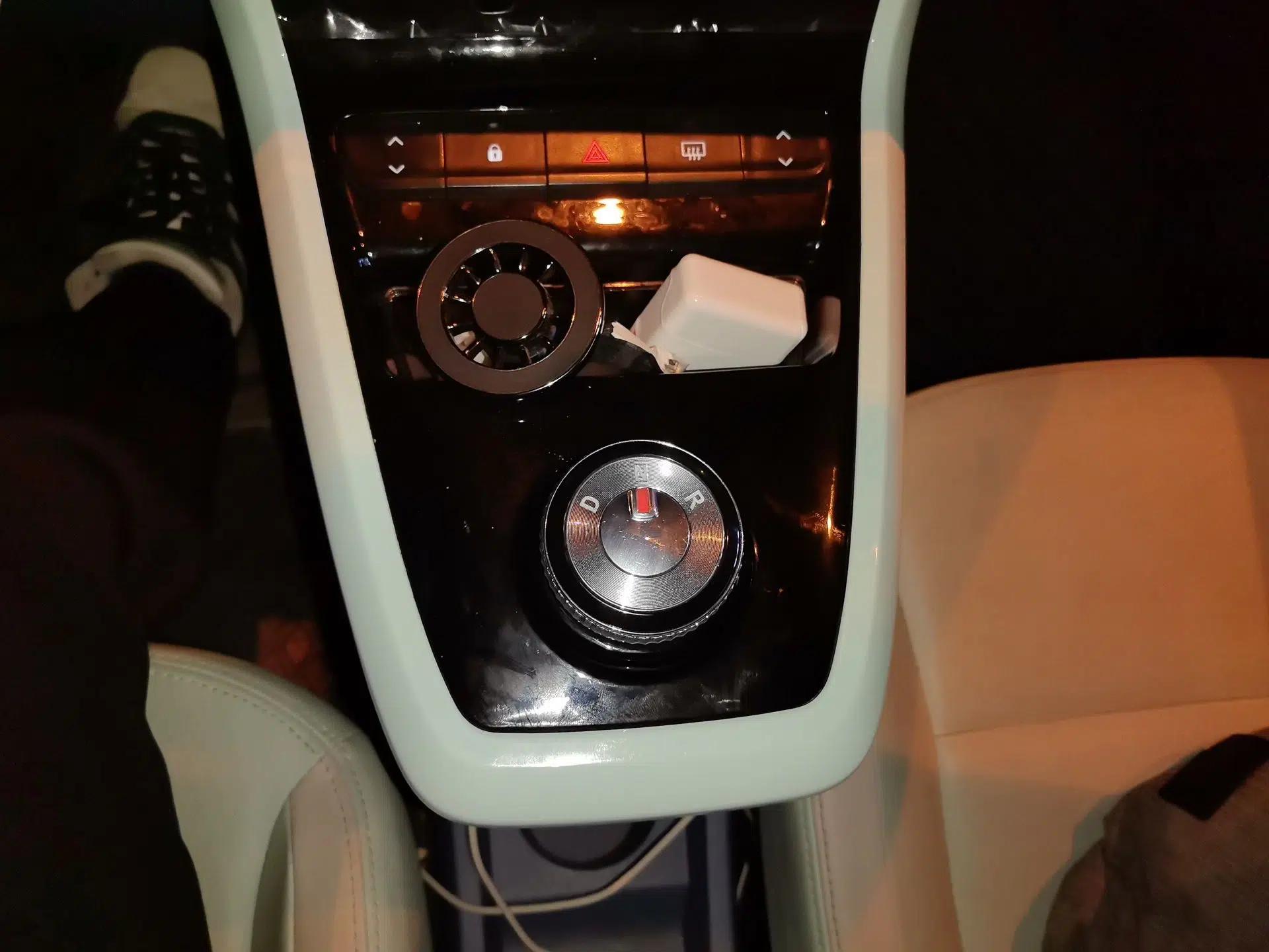Dongfeng NAMMI BOX 2022 Chasing Wind Edition 351 km Advanced Model — миниатюра 15
