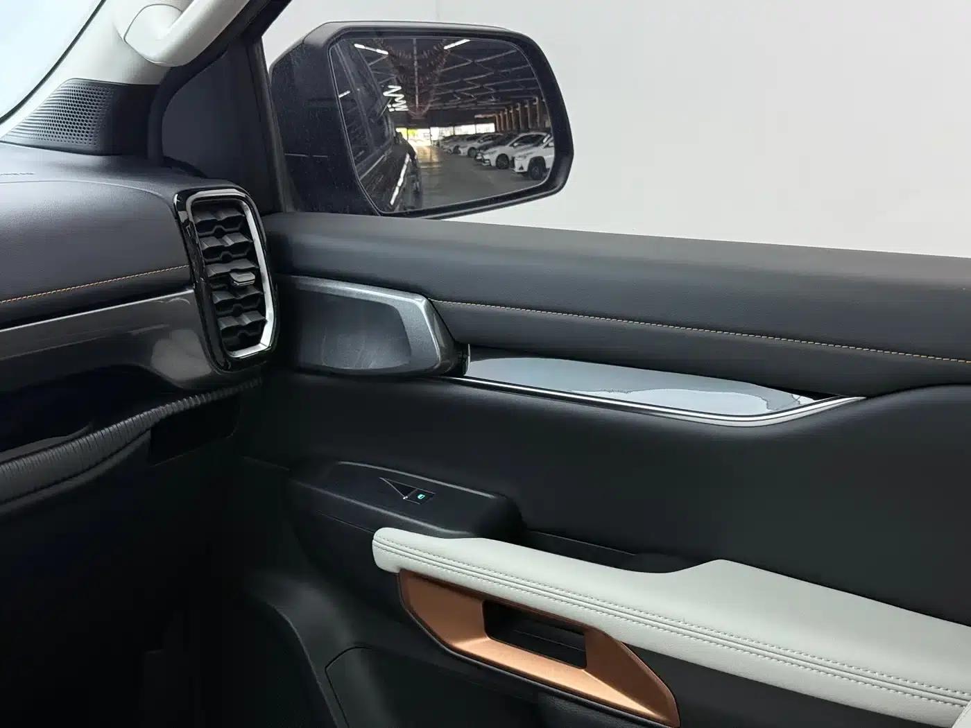 Ranger 2023 Model 4WD Automatic Gasoline — миниатюра 12